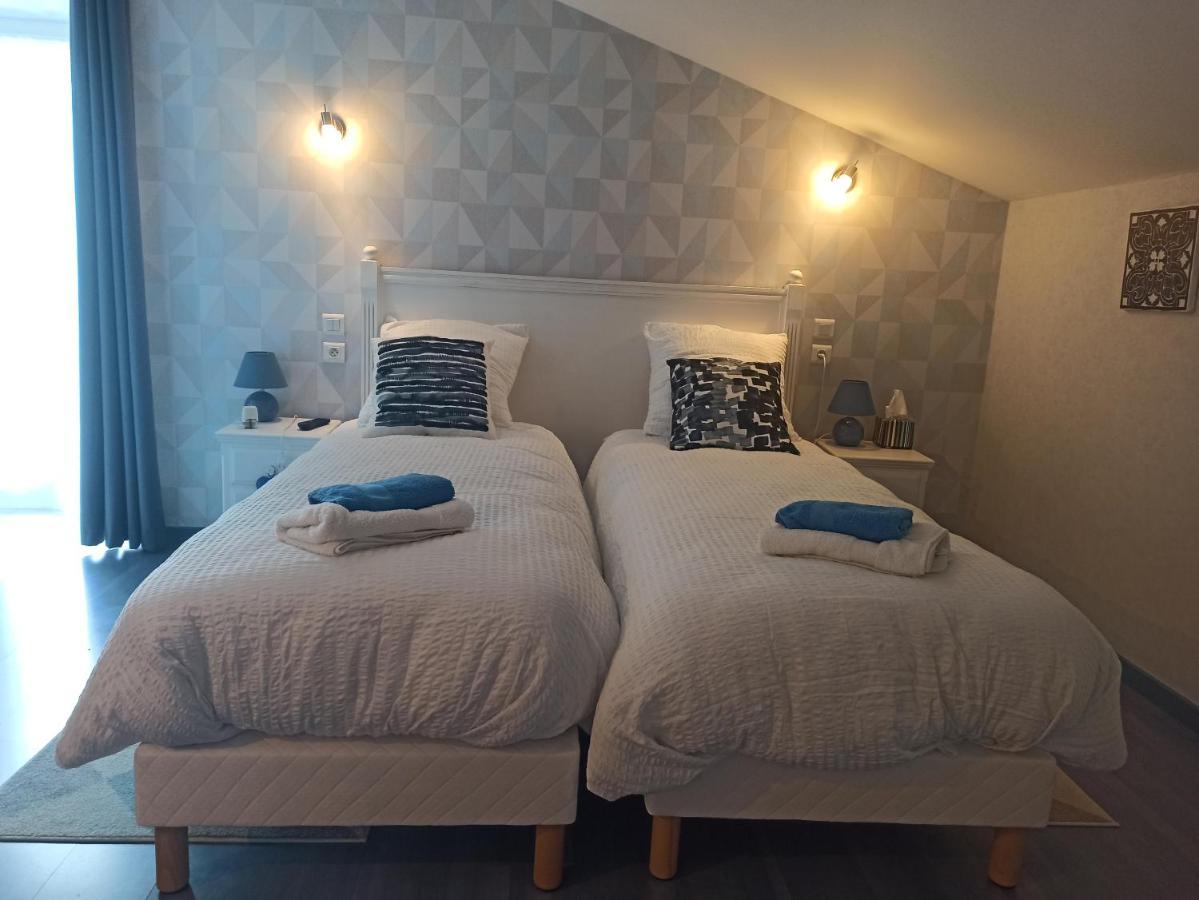 "Les Peyres" Hotel Lamothe-Landerron Eksteriør billede